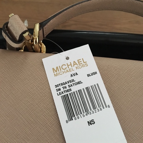 Ava Saffiano Satchel additional photos - Picture 4 of 8